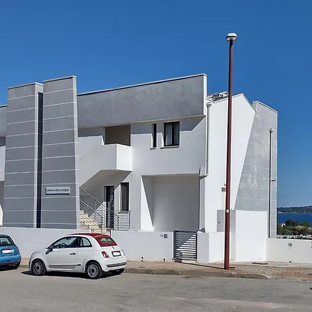 Atemberaubendes Familien-penthouse Mit Meerblick By Interhome Cannigione