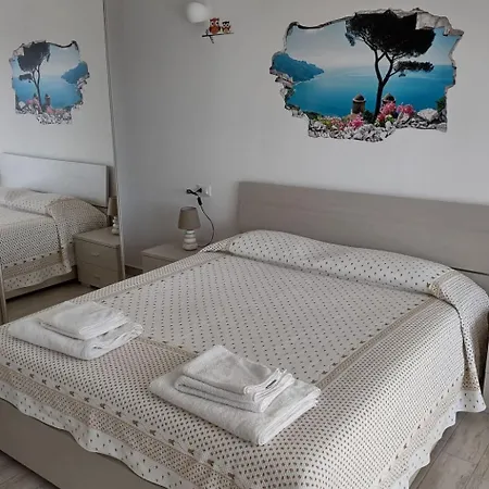 Atemberaubendes Familien-penthouse Mit Meerblick By Interhome * Cannigione
