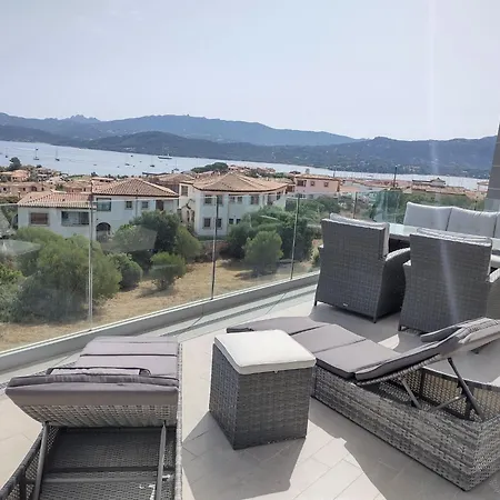 Apartment Atemberaubendes Familien-penthouse Mit Meerblick By Interhome *