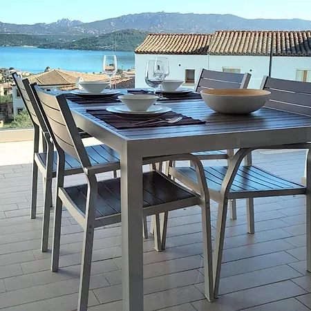 Apartamento Atemberaubendes Familien-penthouse Mit Meerblick By Interhome Cannigione